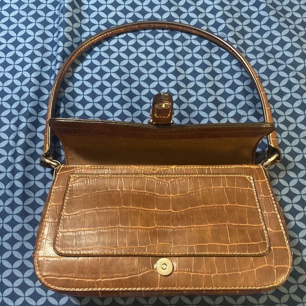 Small Handbag - Picture 5 of 6